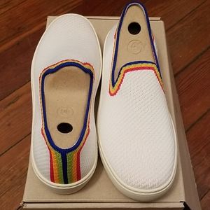*BNIB* Rothy's Rainbow sneaker - 6.5